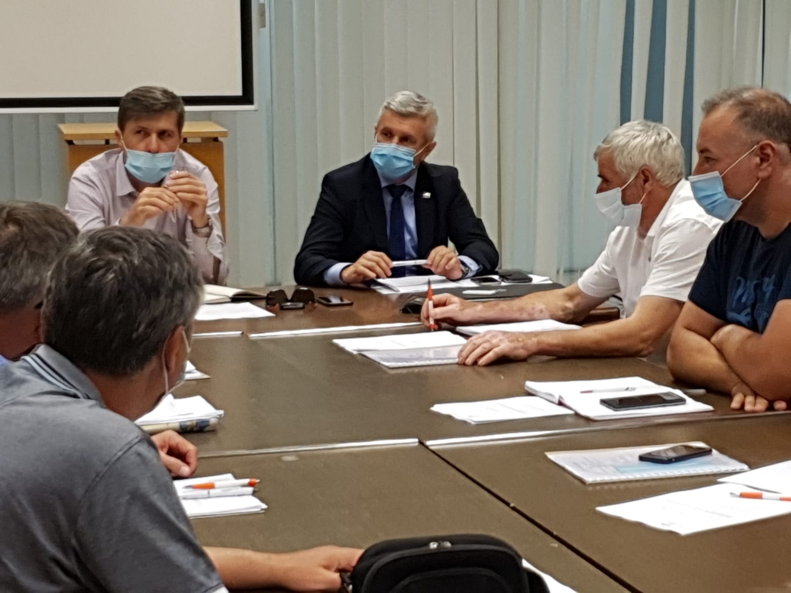 Svi sektori hrvatske poljoprivrede pod snažnim udarom uvozne nelojalne konkurencije