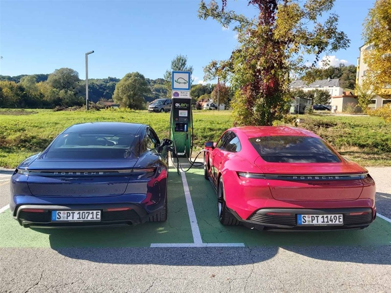 U Krapinskim Toplicama i Oroslavju postavljene su električne punionice automobila