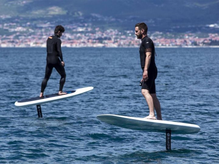 Svjetsko, a Hrvatsko: Električna daska koja lebdi nad morem