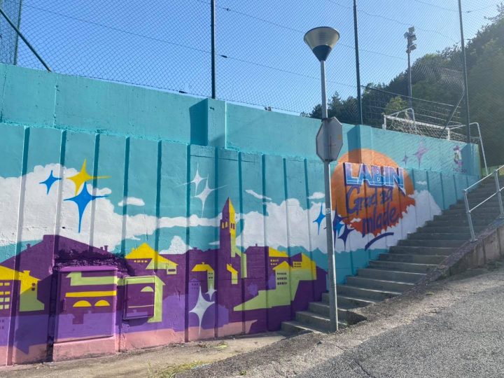 LABIN – GRAD ZA MLADE: Predivan mural s motivima Labina na Đilu