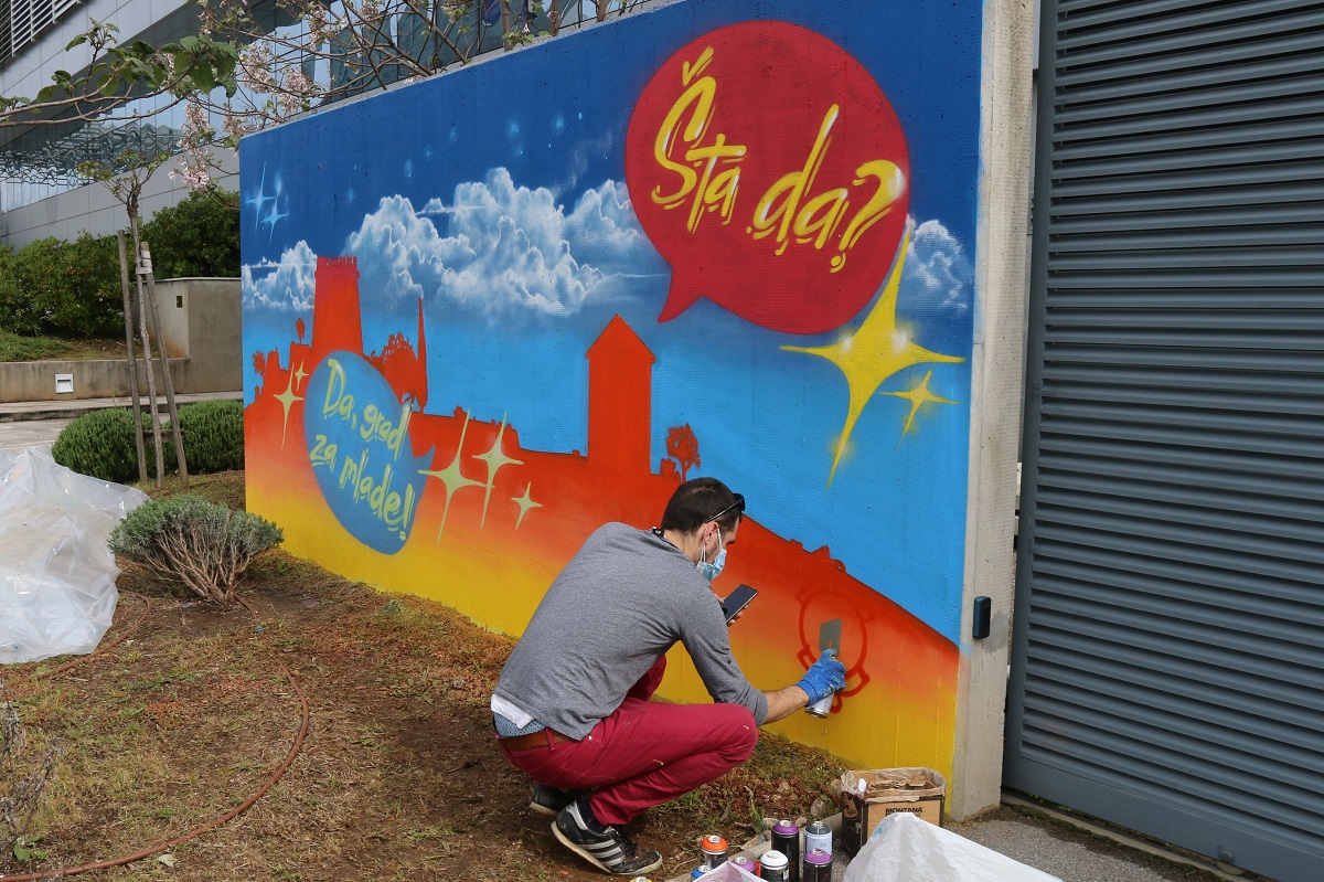 Na Kampusu u Rijeci oslikan mural „Grad za mlade“