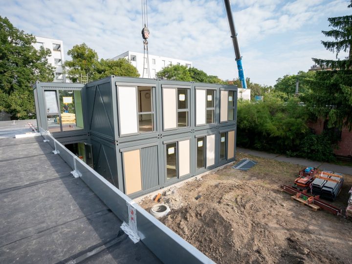 Mobilna škola u Beču kao privremeno rješenje za manjak školskog prostora