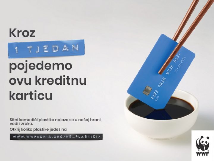 Tjedno pojedemo plastike u težini jedne kreditne kartice!