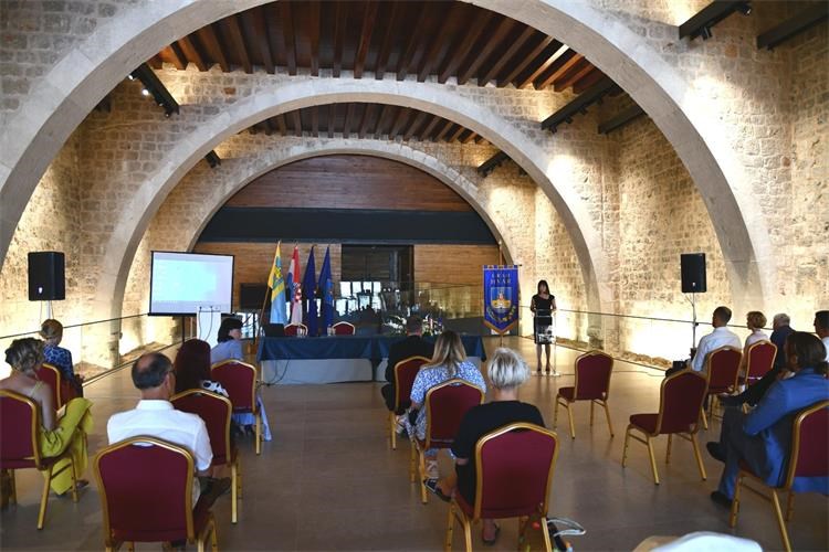 Investicije i razvojni projekti na području naših otoka