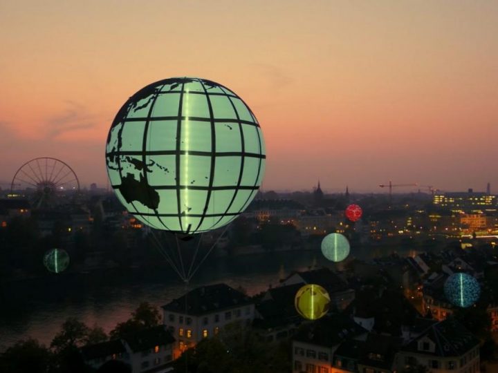 Festival zvuka i svjetla u Grazu obasjava nebo iznad dvorca Eggenberg