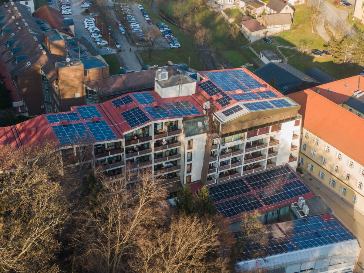 Krovovi okrenuti suncu