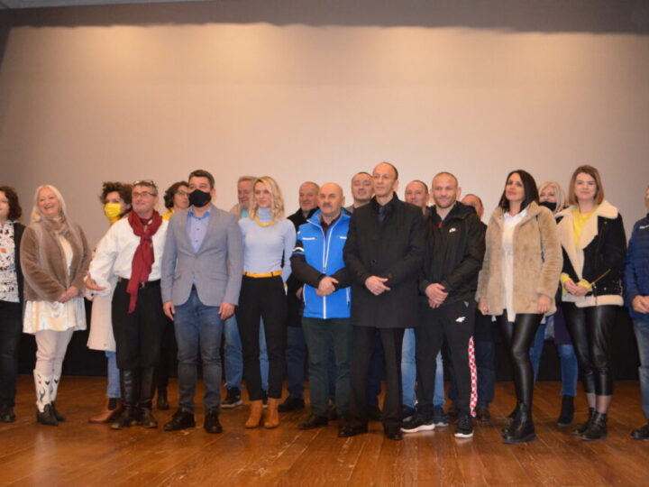 U Otočcu otvoren Ured za optimizam