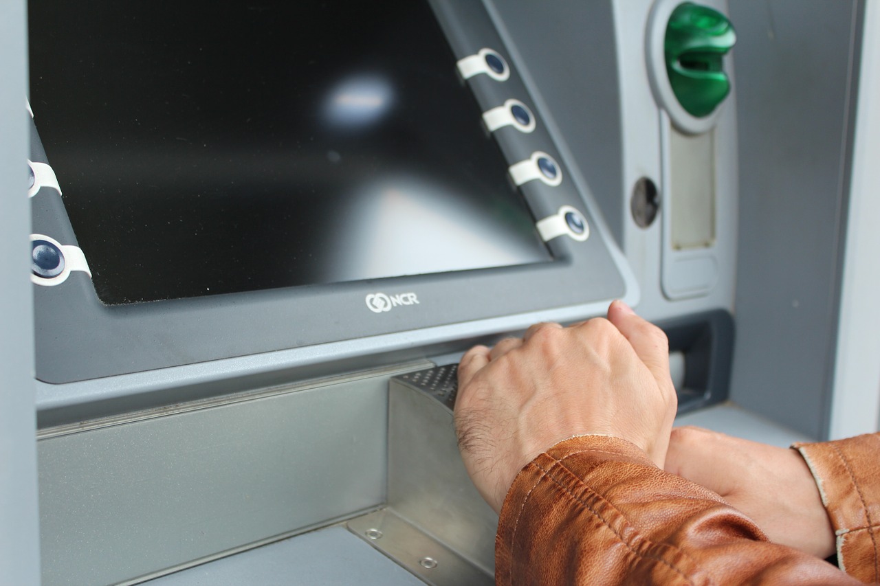 Crna kronika i statistika: Od početka godine u Zagrebu razneseno 10 bankomata