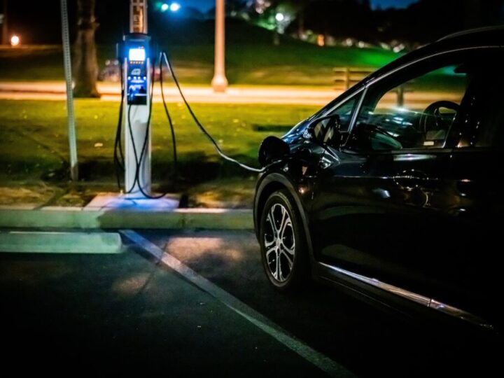 45 milijuna eura potpora za električne taksije, dostavna vozila i car sharing