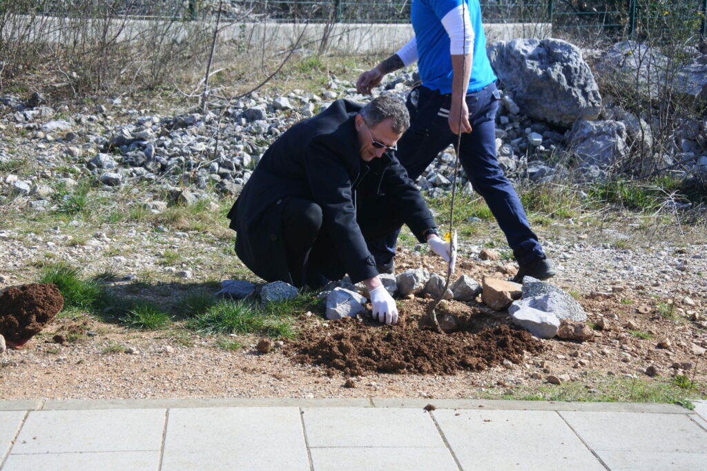 Nastavlja se ozelenjivanje Kampusa Sveučilišta u Rijeci