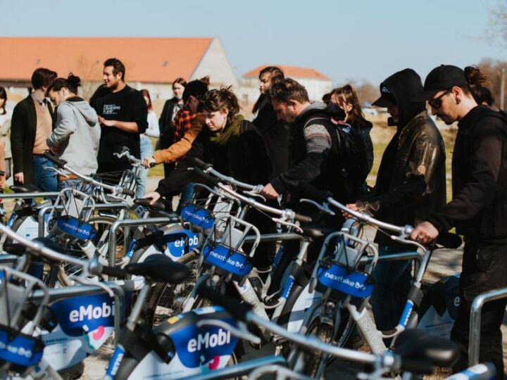 Počela sezona bicikala: Osječanima na raspolaganju 50 električnih i 125 mehaničkih bicikala
