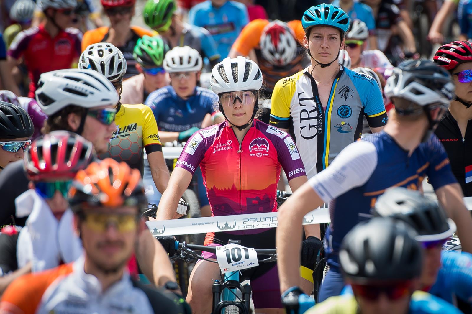 Biciklistički spektakl u Samoboru: 29. XCO Samobor 2022.