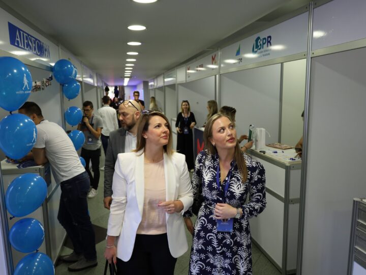 Grad Osijek radi na novom modelu stipendiranja u kojem spajaju sveučilište, javni sektor i poduzetnike