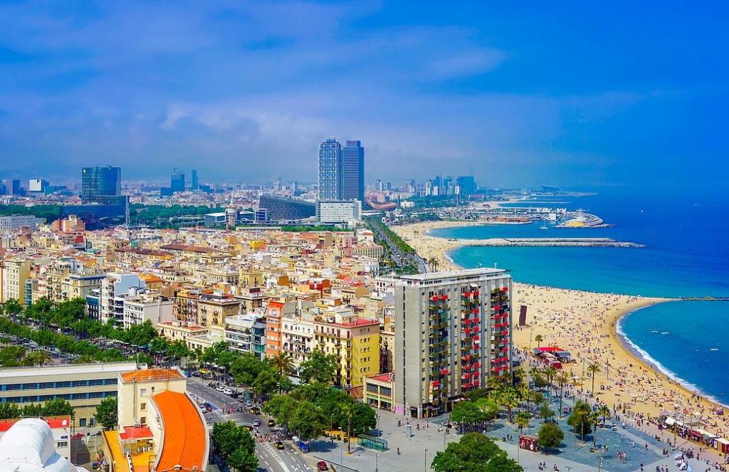 Barcelona – prvi grad u Španjolskoj koji je zabranio pušenje na plažama