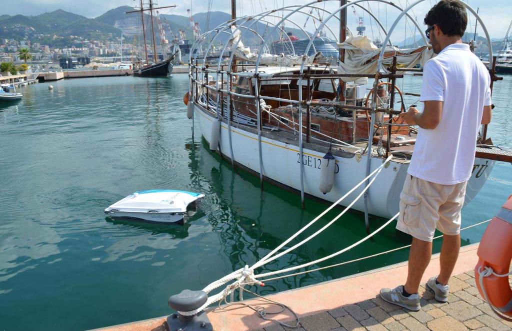 Genova povjerava čišćenje svoje luke uređaju koji jede plastiku iz mora