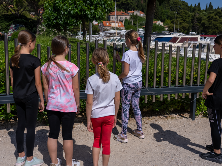 Park znanosti u Dubrovniku: edukativni eksponatI u dječjem parku na Batali