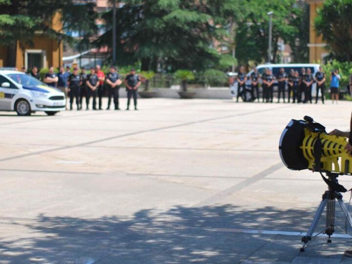Policija u Valenciji testira neškodljivi zvučni top za kontrolu incidentne mase