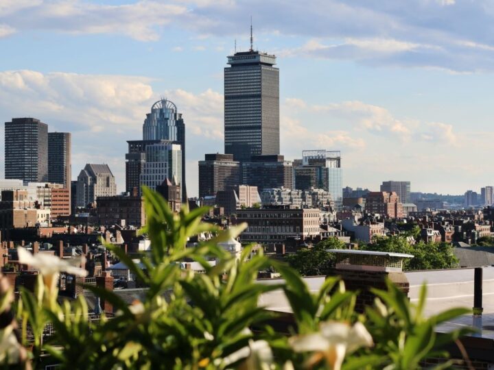 Boston pretvara prazne urede u stanove: Program koji mijenja lice grada