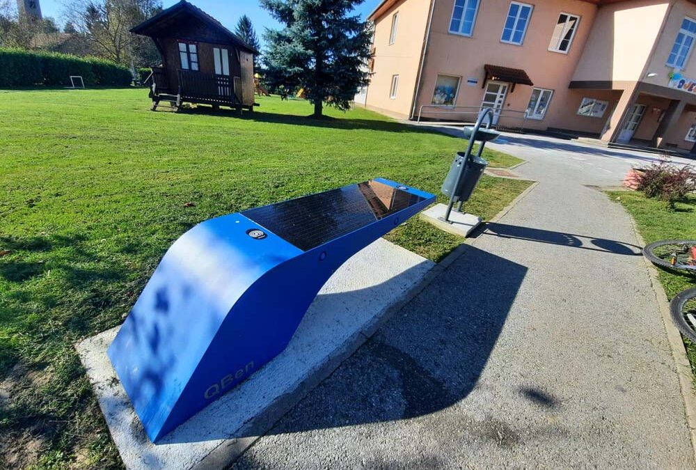 Tri pametne klupe postavljene u Grubišnom Polju