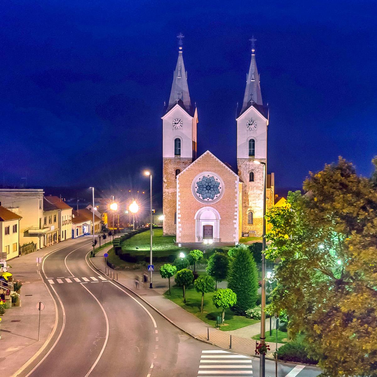Grad Čazma, s crkvom sv. Marije Magdalene, kao prvi lokalitet u Hrvatskoj, uključen u prestižan europski program – Transromanica