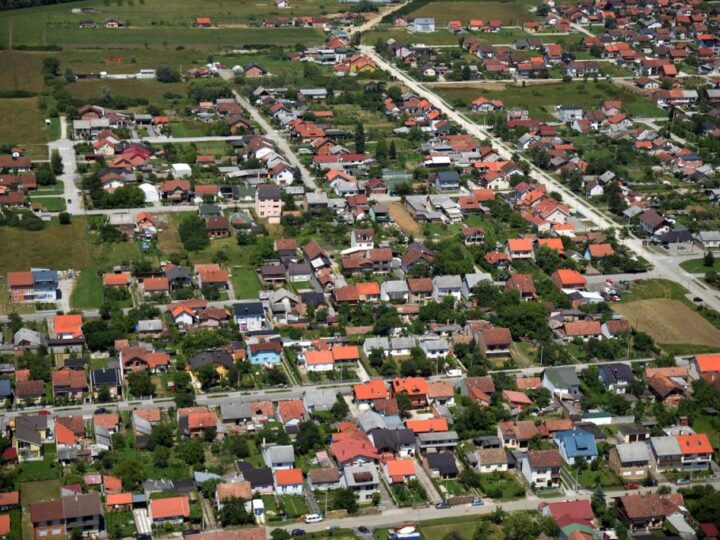 Gradska zemljišta u Sisku mladim višečlanim obiteljima uz popust do 50 posto