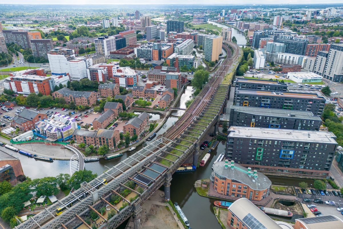 Viktorijanski vijadukt pretvoren u javni park u Manchesteru