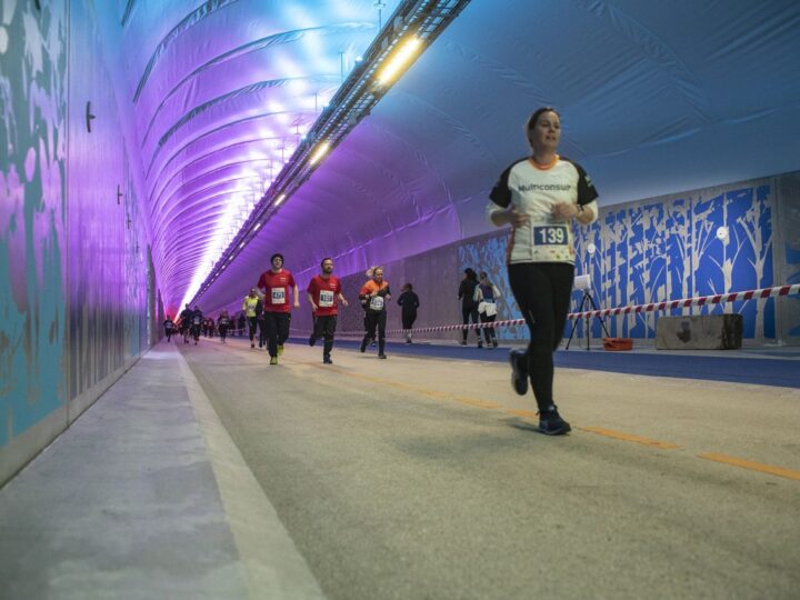 Otvoren najduži biciklistički i pješački tunel u Europi
