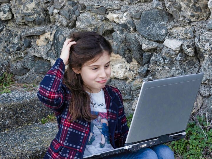 Najnovije istraživanje Eurobarometra o zaštiti djece od seksualnog zlostavljanja na internetu