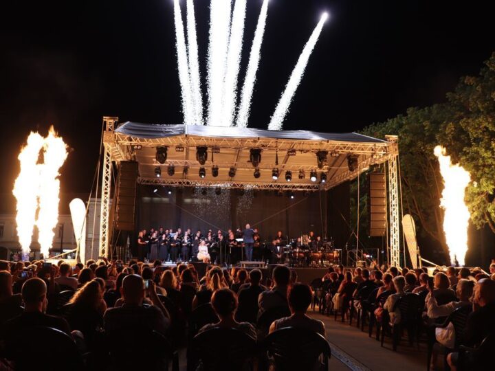 Carl Orffovom kantatom Carmina Burana započelo je Ljeto na Zrinskom u Koprivnici