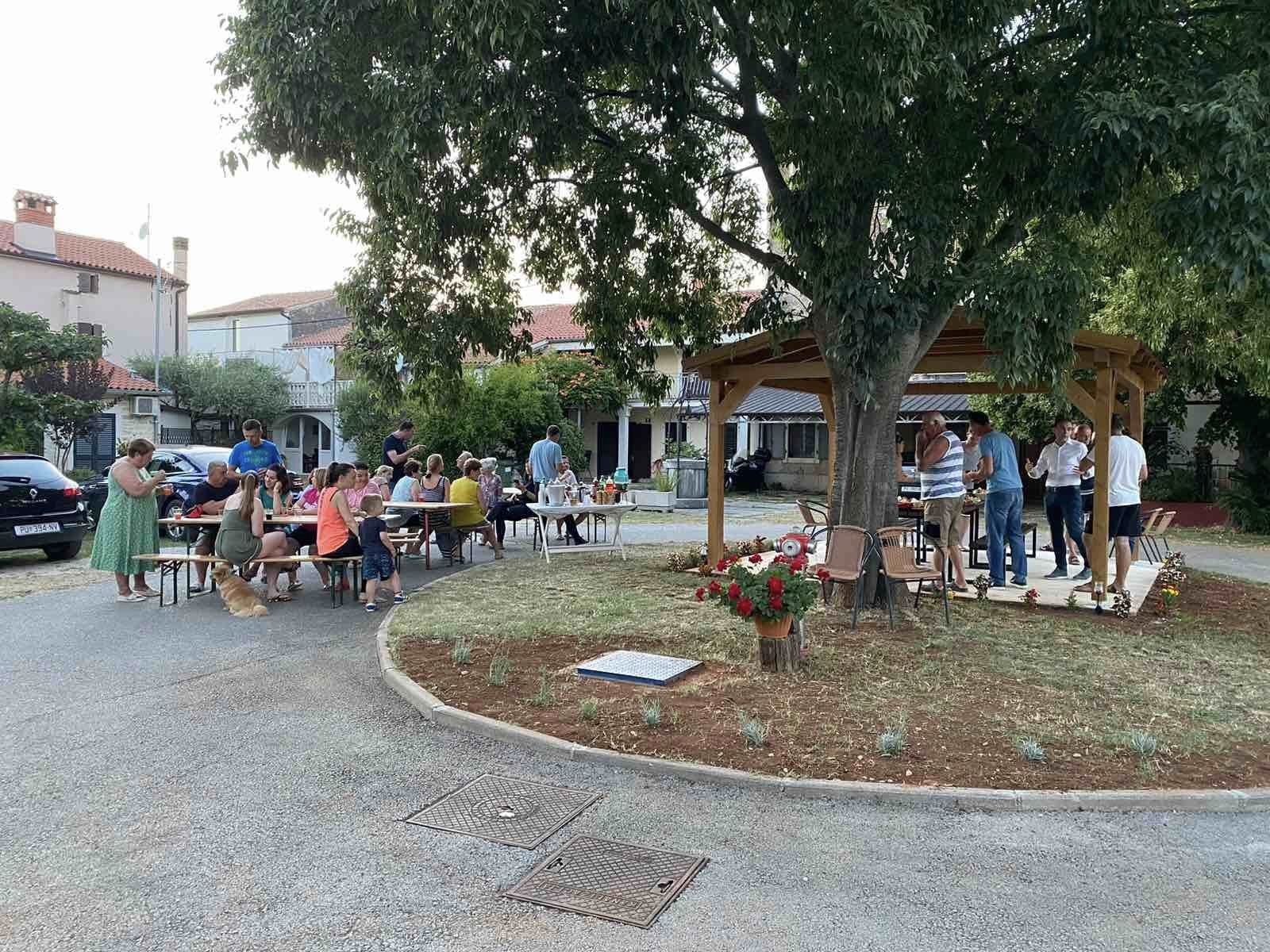 Na više lokacija u Poreču uređene piknik zone