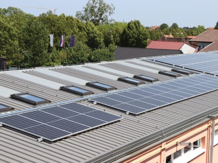 S novopostavljenom sunčanom elektranom u dva mjeseca uštedili preko 3000 eura