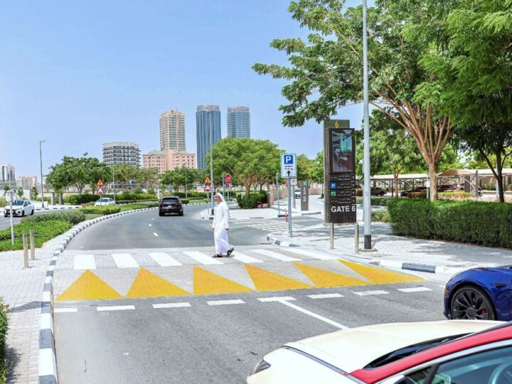 Gospodarska zona Dubaija implementira pametne pješačke prelaze