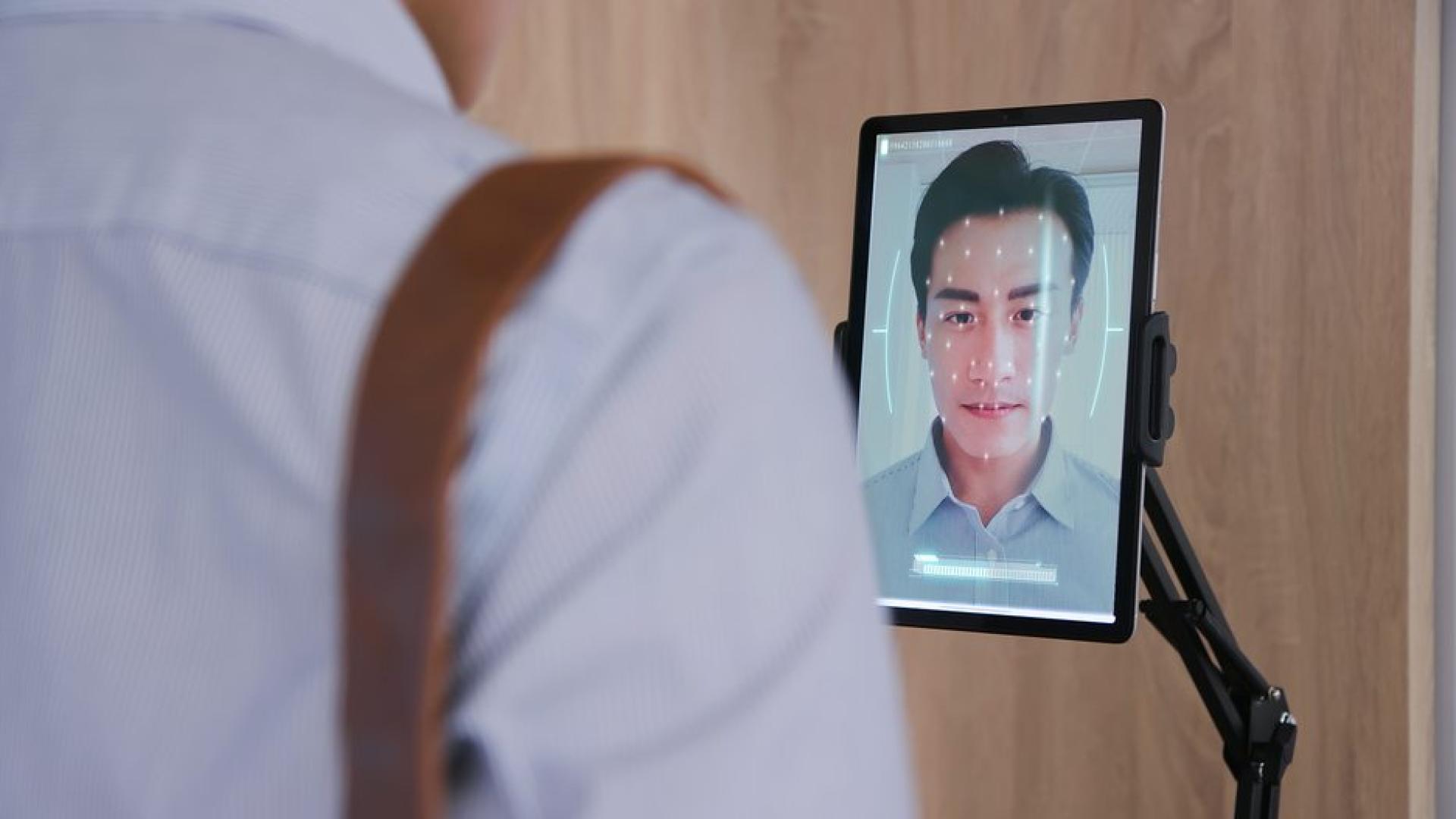 Lice umjesto putovnice: Frankfurtska zračna luka prva će isprobati biometrijsku provjeru za sve putnike