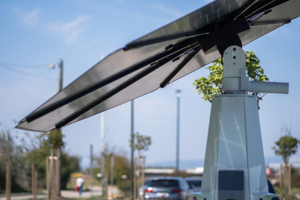Posađen je prvi solarni cvijet u Hrvatskoj!
