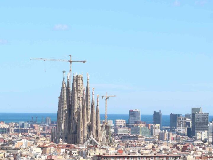 Sagrada Familia će zasvijetliti u znak proslave završetka izgradnje novih tornjeva