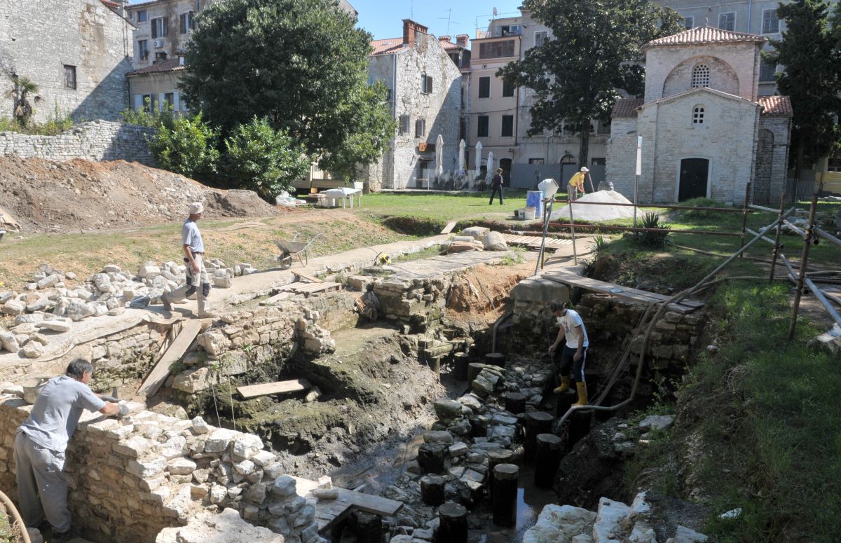 Što je to arheologija i kako nam svjedoči o povijesti naših gradova?