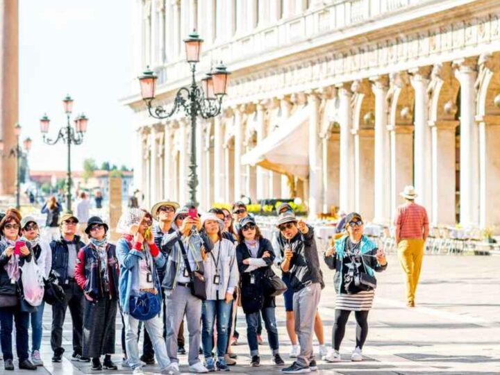 Ove godine Venecija uvodi naplatu ulaznica i ograničava turističke grupe