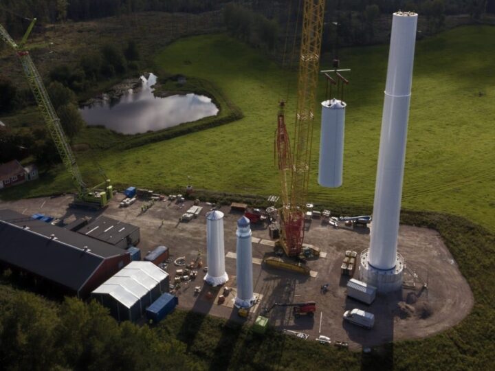 Proradila je prva vjetroturbina na drvenom stupu