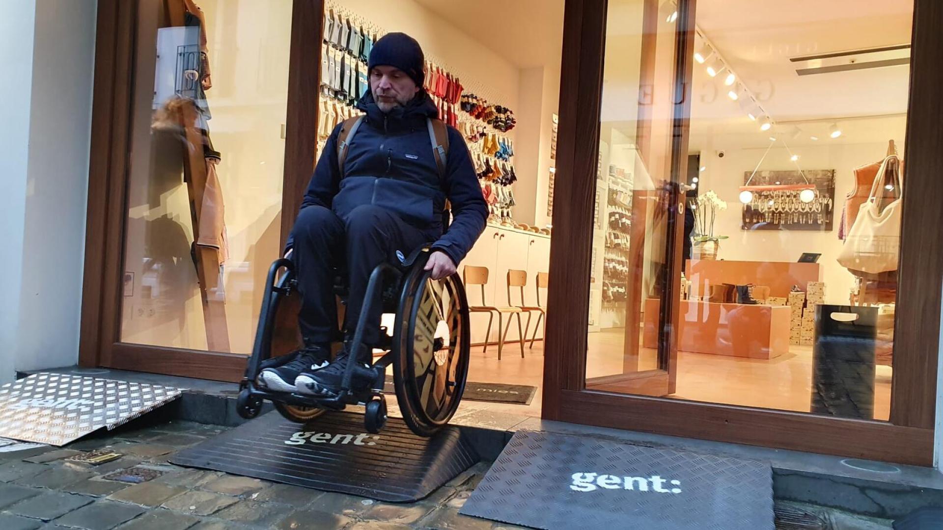 Gent poklanja besplatne rampe za invalidska kolica trgovinama i restoranima
