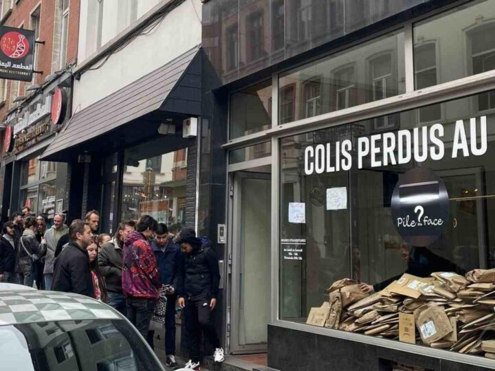 Trgovina u Bruxellesu prodaje izgubljene pakete Amazona