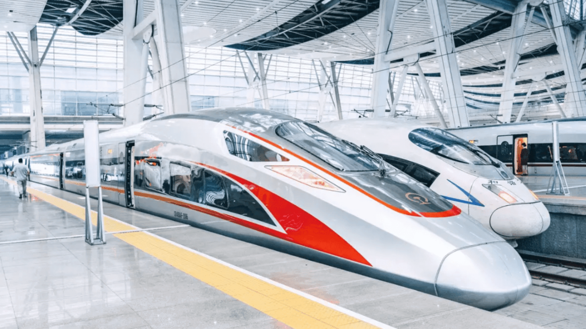 Kineski vlakovi će postići prosječnu brzinu do 400 km/h u redovnom prometu!