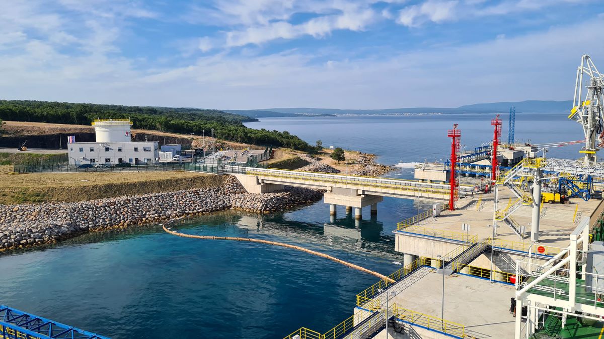 Komisija odobrila državnu potporu u iznosu od 25 milijuna eura za proširenje terminala za ukapljeni prirodni plin na Krku