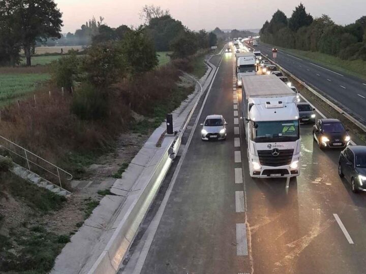 Francuski radar provjeravat će broj putnika u automobilima na trakama za zajedničko korištenje