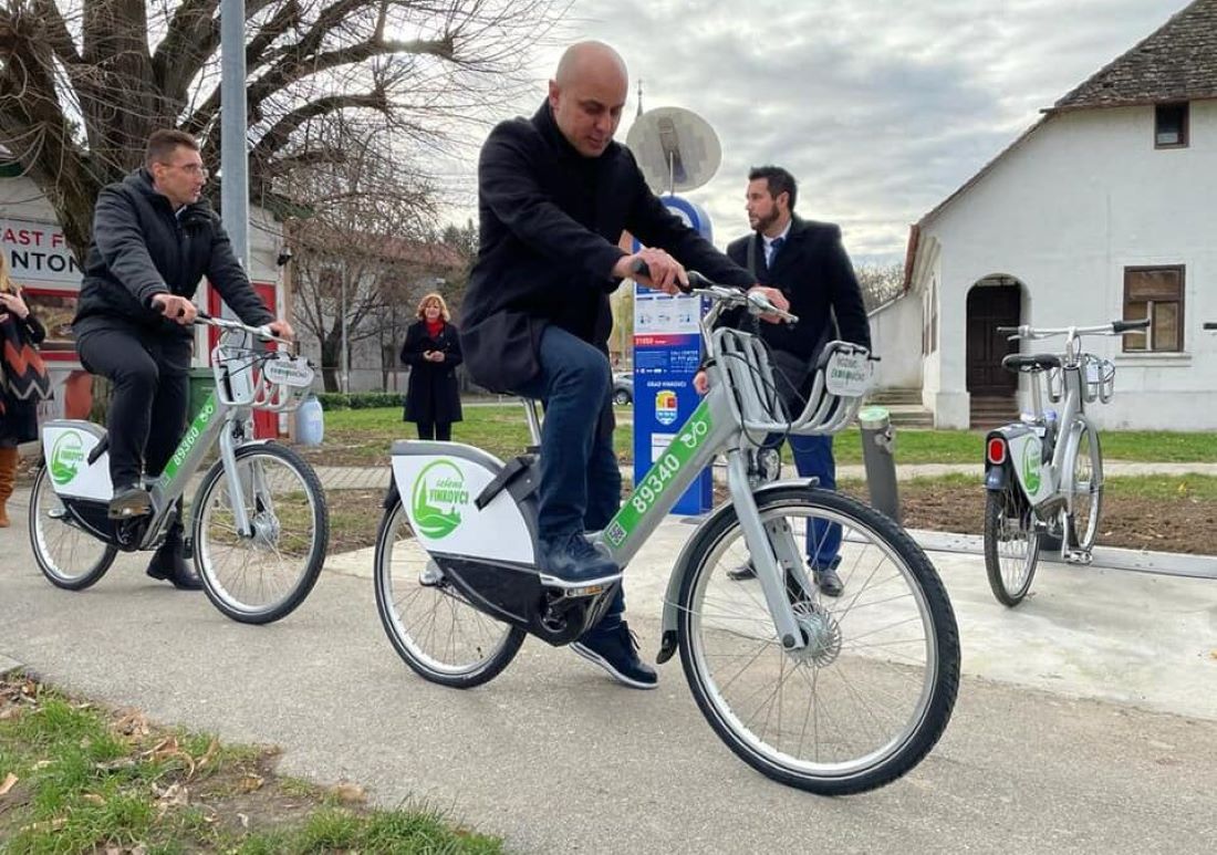 Vinkovci časte sa 60 minuta vožnje javnim biciklima