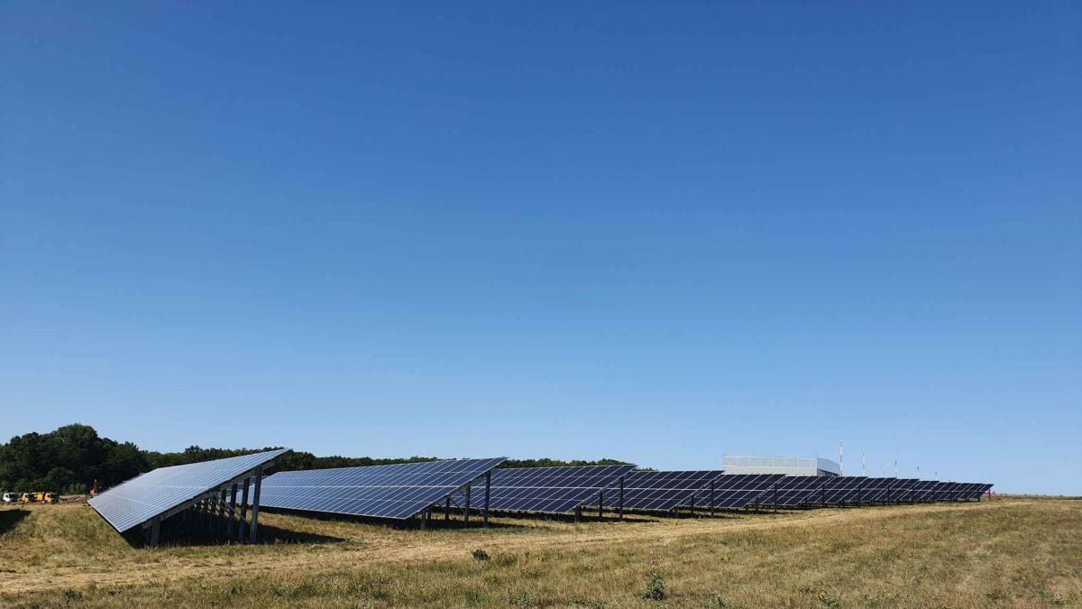 Ova rumunjska zračna luka ima ambiciju biti energetski neovisna putem solarne energije