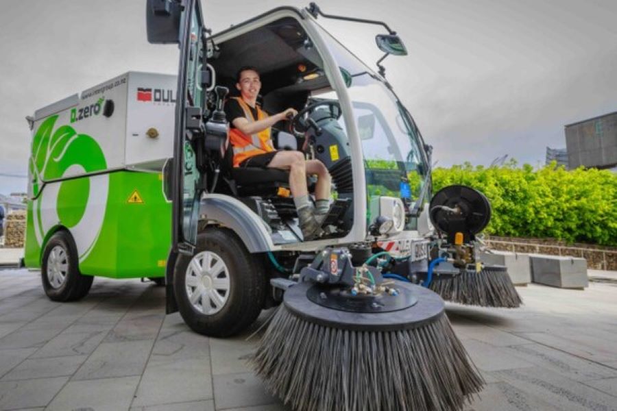 Christchurch počinje koristiti električni čistač biciklističkih staza