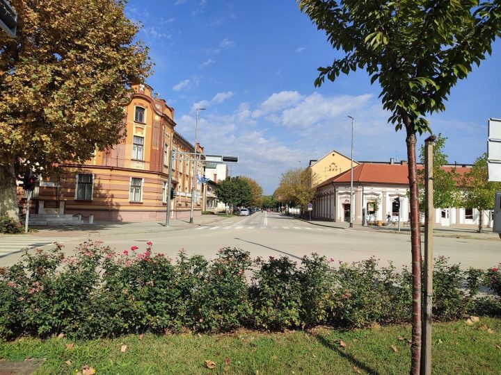 Županja bira najljepšu božićnu okućnicu!