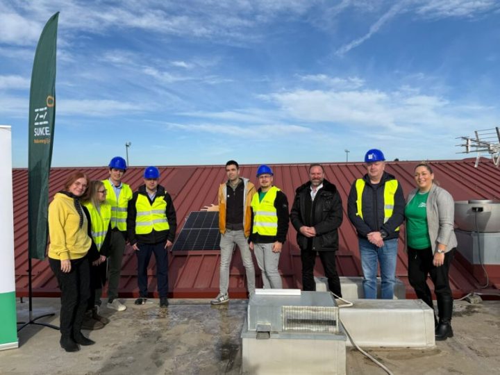 Na krovu Gradske tržnice u Križevcima položen panel-temeljac prve solarne elektrane u stopostotnom vlasništvu građana