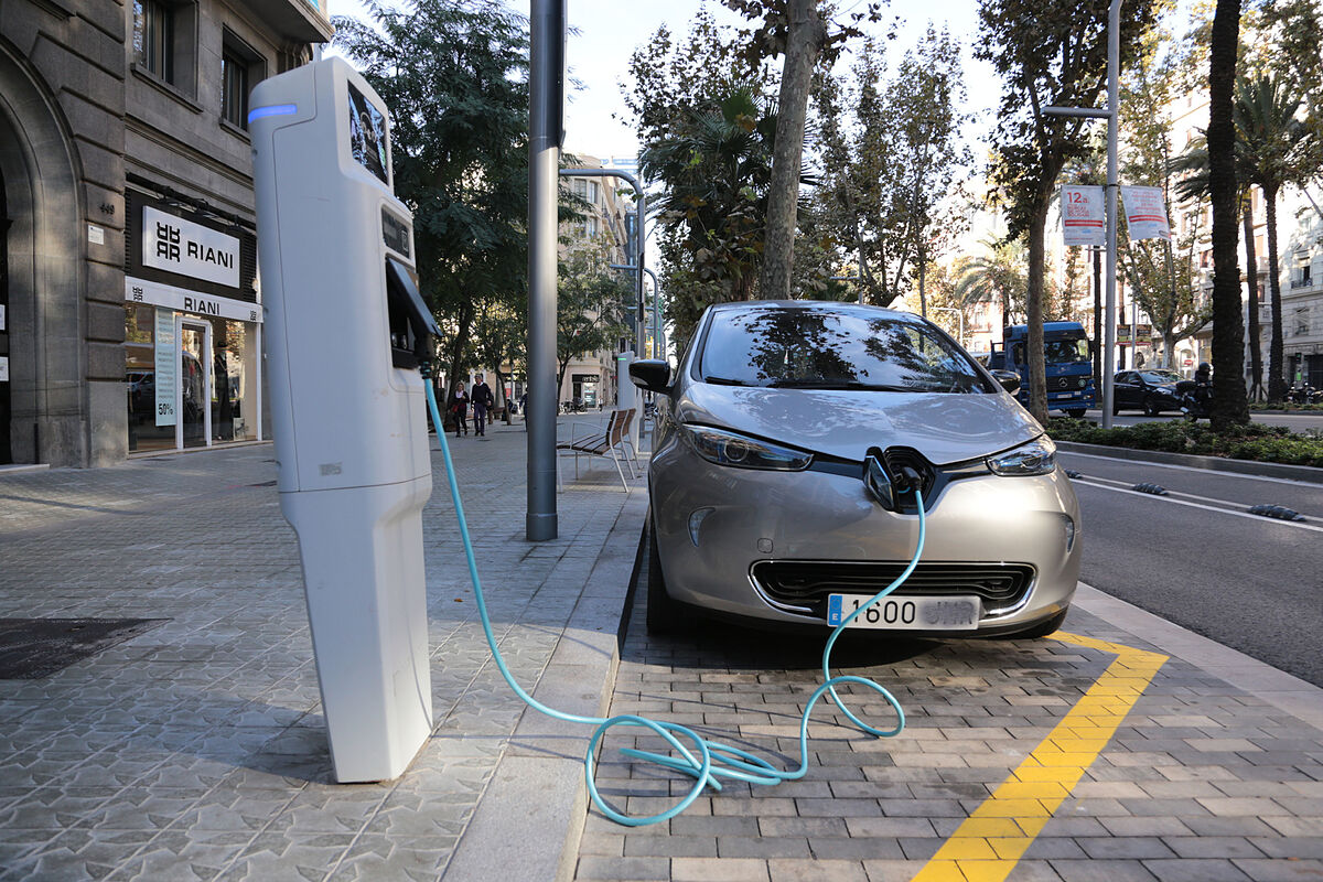 Barcelona ubrzava izgradnju mreže za punjenje električnih vozila