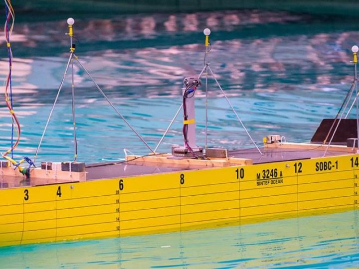 Divovski teretni brod koji treba pet kilometara za zaustavljanje